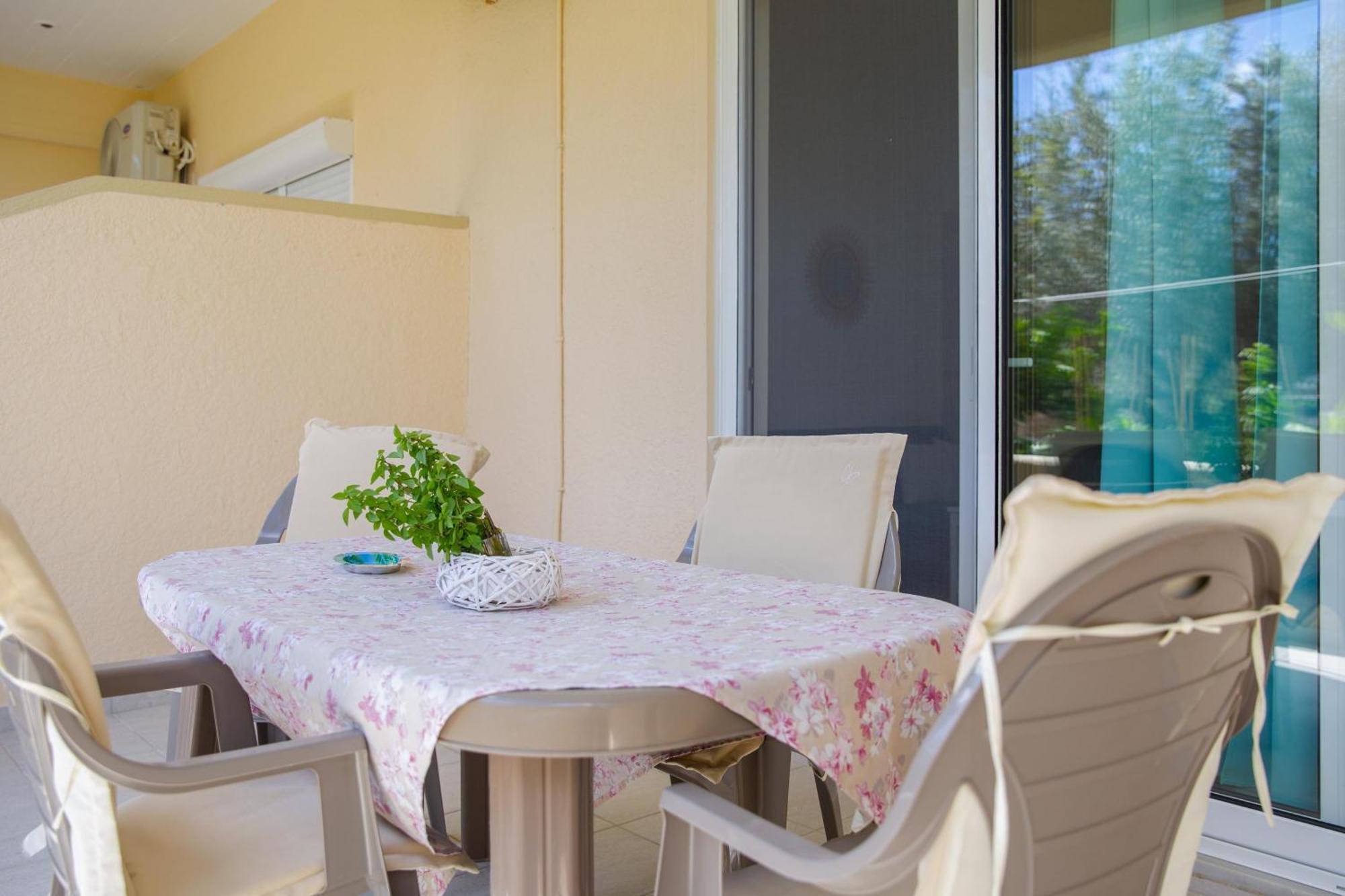 Sunset Apartments Archangelos  Room photo
